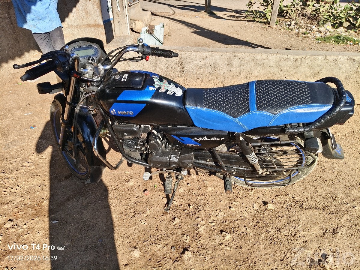 Used Blue Motorcycle 2023 Model for Sale - Bikes - Modhvada - Image 2