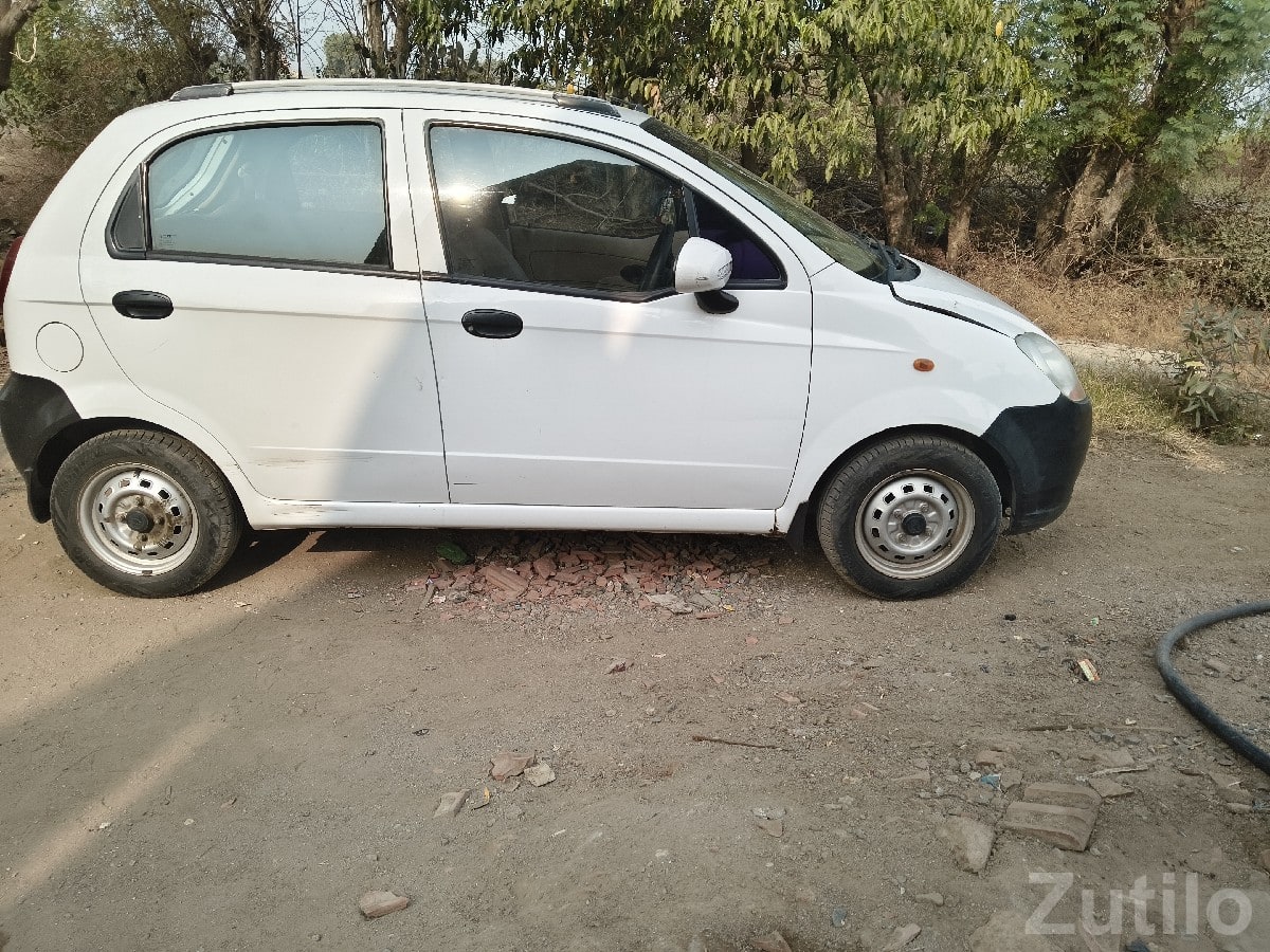 Chevrolet Spark 2011 Petrol Car for Sale - Cars - Paddhari - Image 3