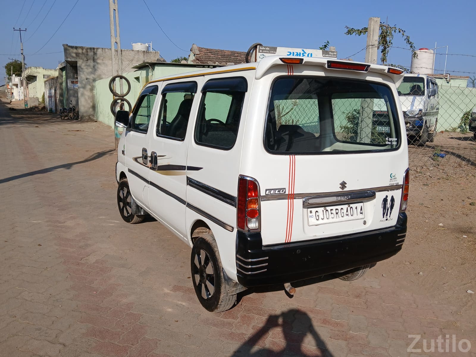 Eeco - Cars - Savarkundla - Image 3