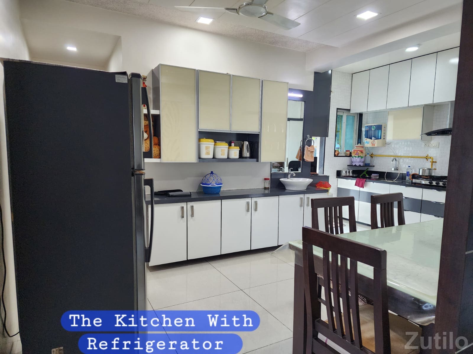 Prime Flat About to sell in city center - ઘર વેચાણ માટે - રાજકોટ શહેર - Image 2