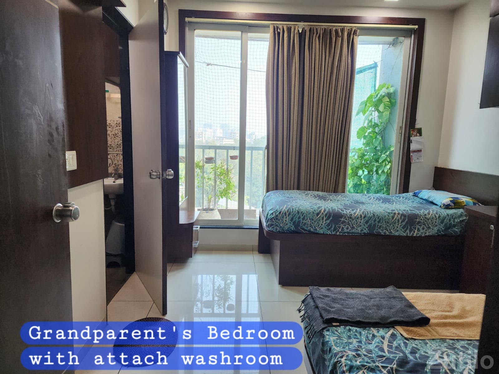 Prime Flat About to sell in city center - ઘર વેચાણ માટે - રાજકોટ શહેર - Image 4