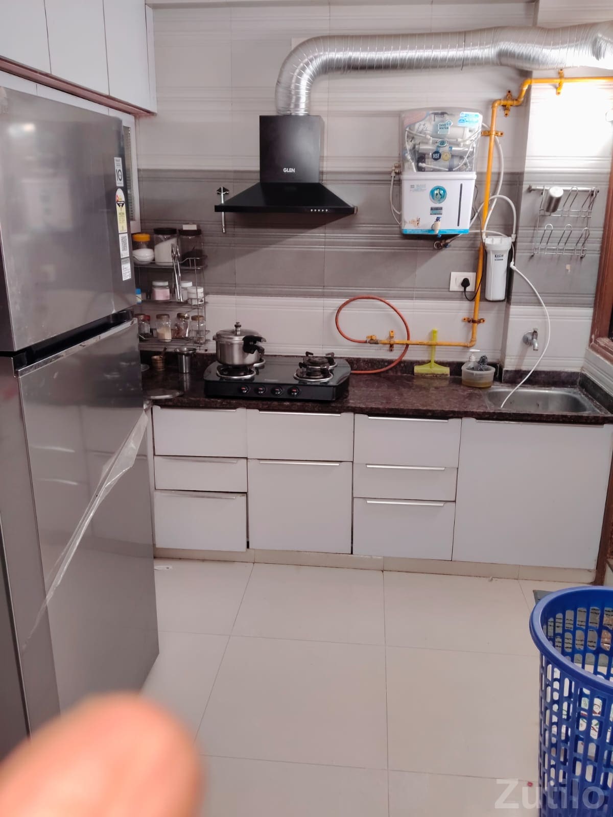 Fully furnished flat for sale 🏠 - House for Sale - Ahmedabad City - Image 4