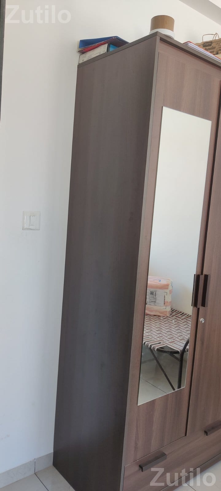 Hilton 3 Door Wardrobe - કબાટ અને સ્ટોરેજ - ગાંધીનગર શહેર - Image 4