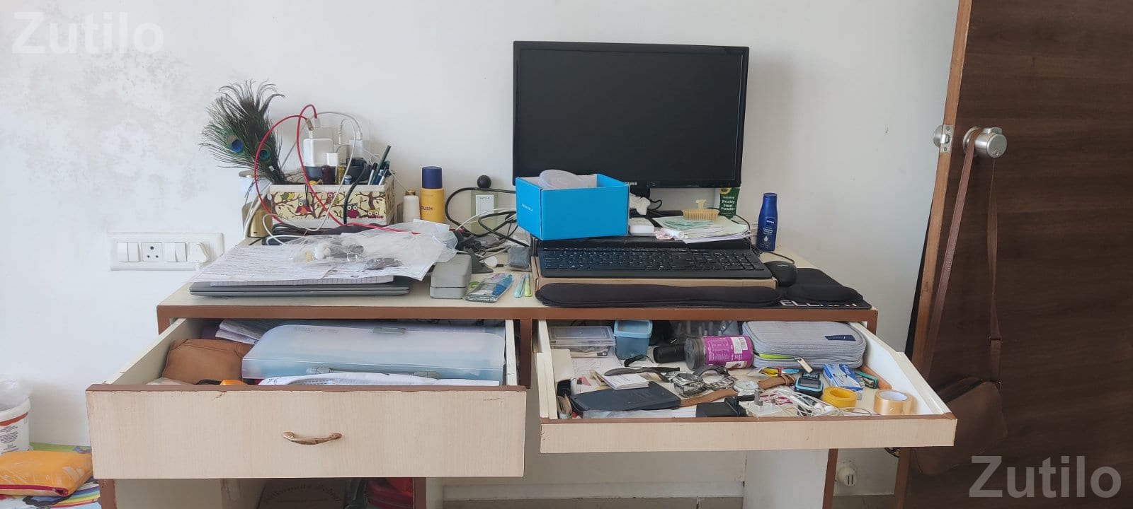 Computer table - ઓફિસ ફર્નિચર - ગાંધીનગર શહેર - Image 2
