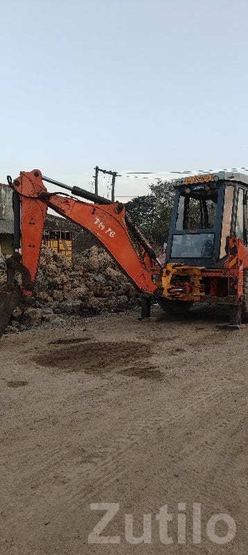 TATA TH76 JCB Backhoe Loader 2013 - બાંધકામના વાહનો - સુત્રાપાડા - Image 3