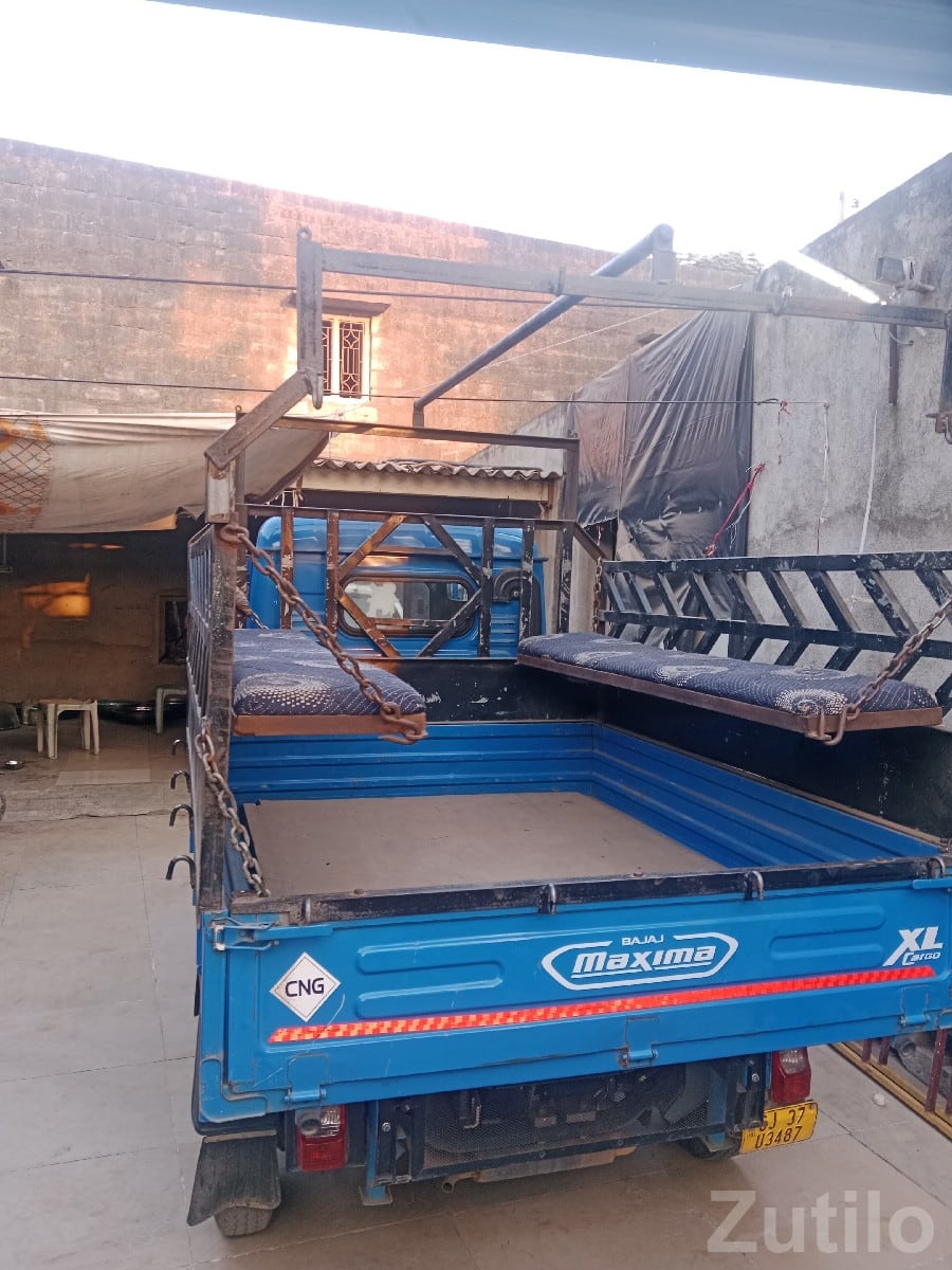 Bajaj Maxima CNG auto rickshaw 2025 - ઓટો રિક્ષા - ભાણવ - Image 3
