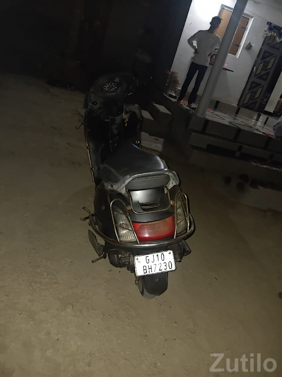 Honda Activa 2012 Scooter for Sale - બાઇક્સ - કલ્યાણપુર - Image 2