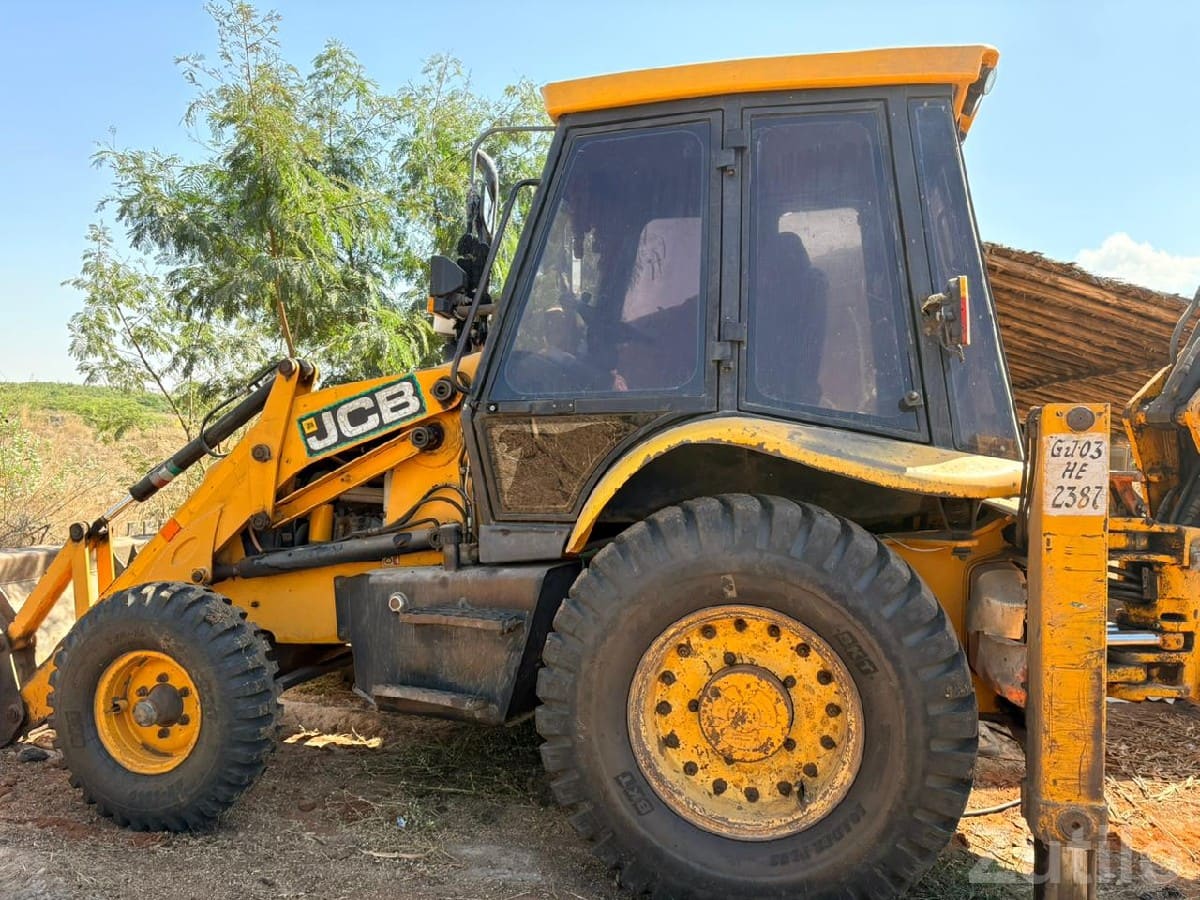2012 JCB Backhoe Loader for Sale - બાંધકામના વાહનો - લાલપુર - Image 2