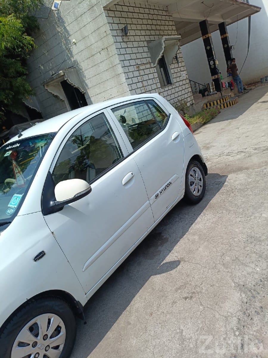 Hyundai i10 Sportz 1.2 Kappa Car
