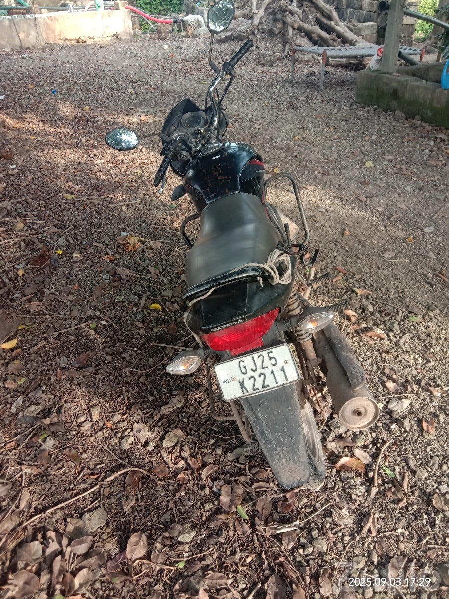 Honda Shine 2013 Bike for Sale - Bikes - Adityana - Image 2