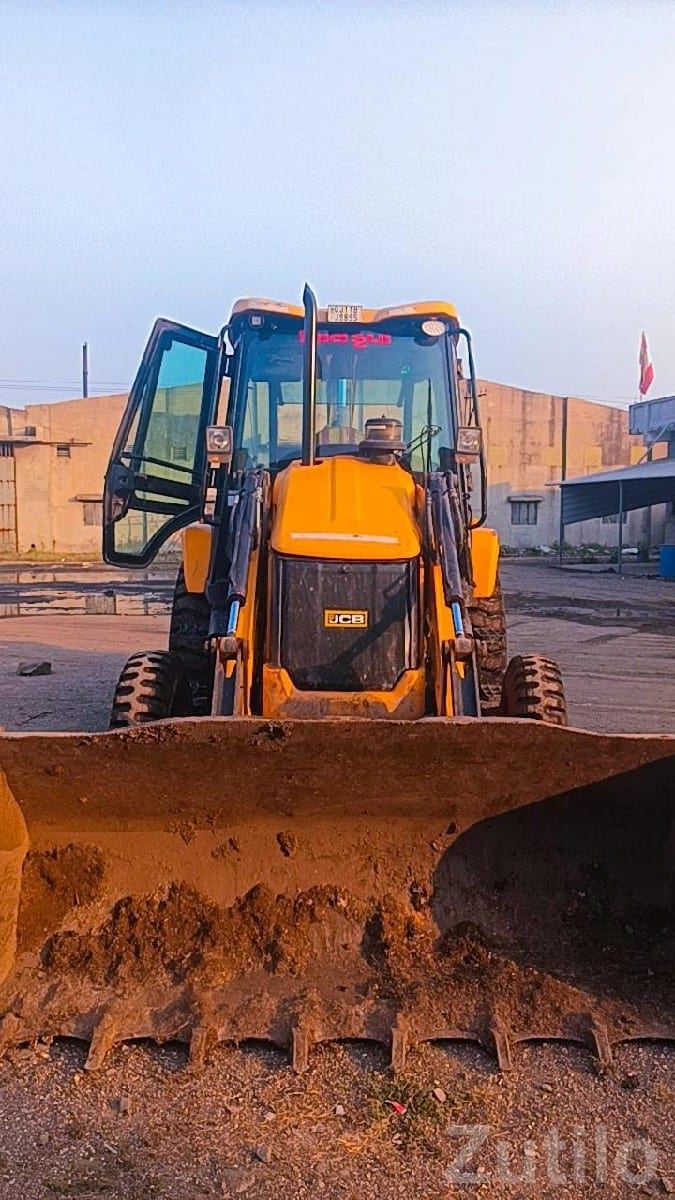 JCB 3DX Backhoe Loader 2020 for Sale - બાંધકામના વાહનો - રણાવાવ - Image 3