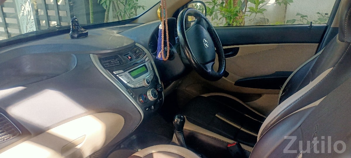 Hyundai Eon 2011 Used Car for Sale - Cars - Mangrol - Image 2