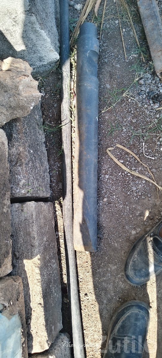 Heavy Metal Breaker Rod Tool