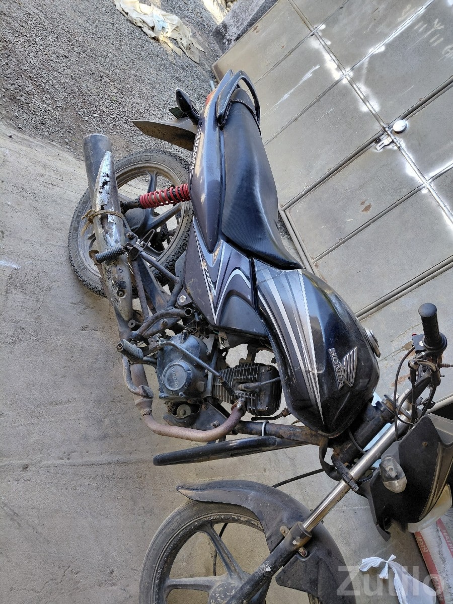 Used 2014 Two Wheeler Bike for Sale - બાઇક્સ - કેશોદ - Image 3