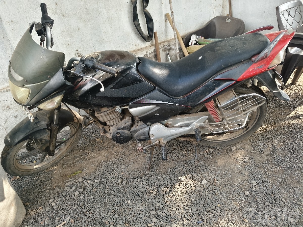Used Hero Honda CBZ 2011 Motorcycle