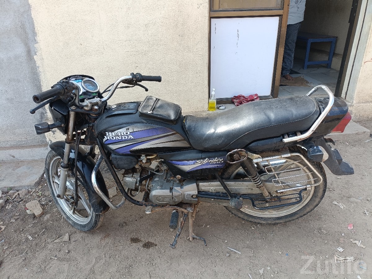 Hero Honda Splendor Plus 2012 Bike - બાઇક્સ - ખંભાળિયા - Image 3