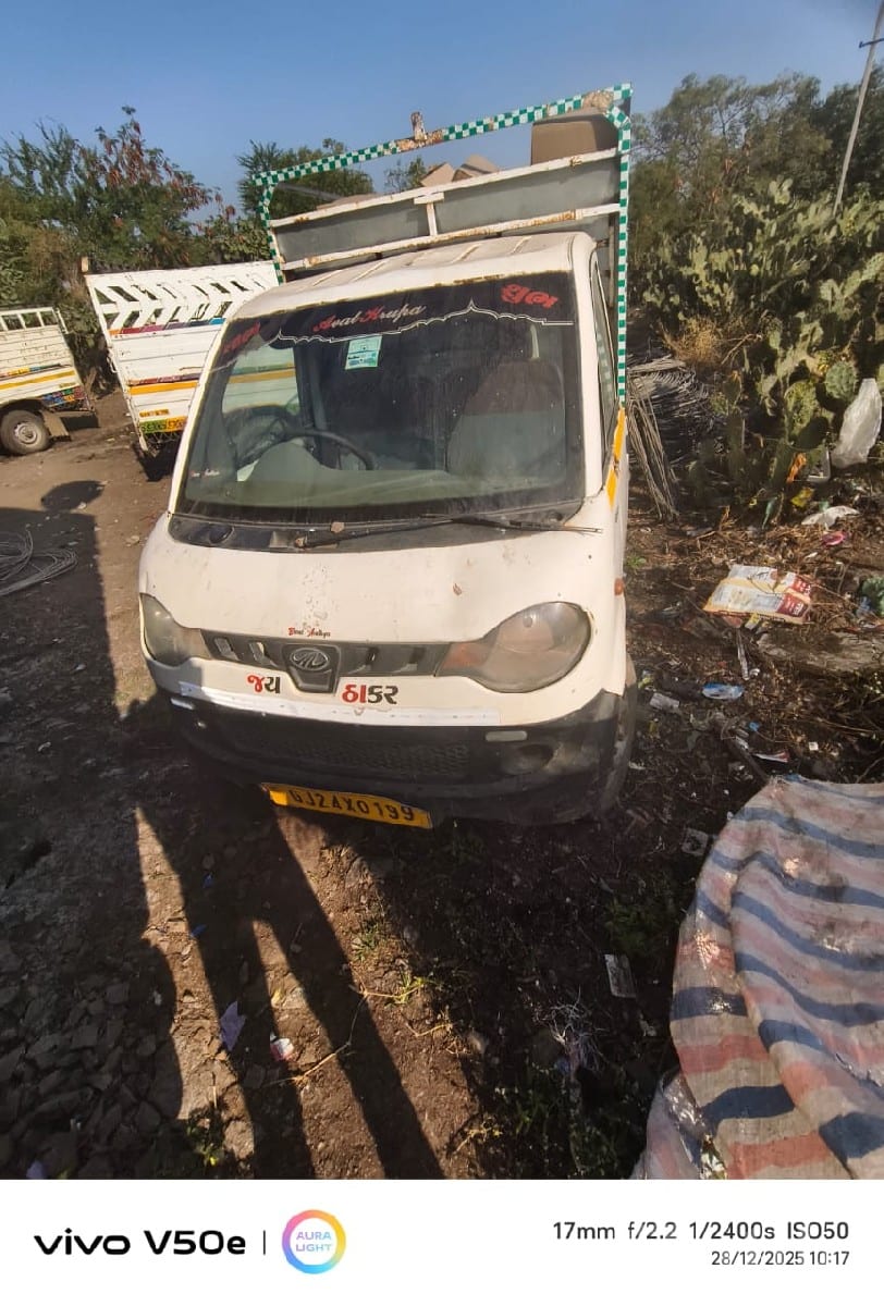 Mahindra Jeeto 2017 Mini Truck for Sale - Vans - Lalpur - Image 3