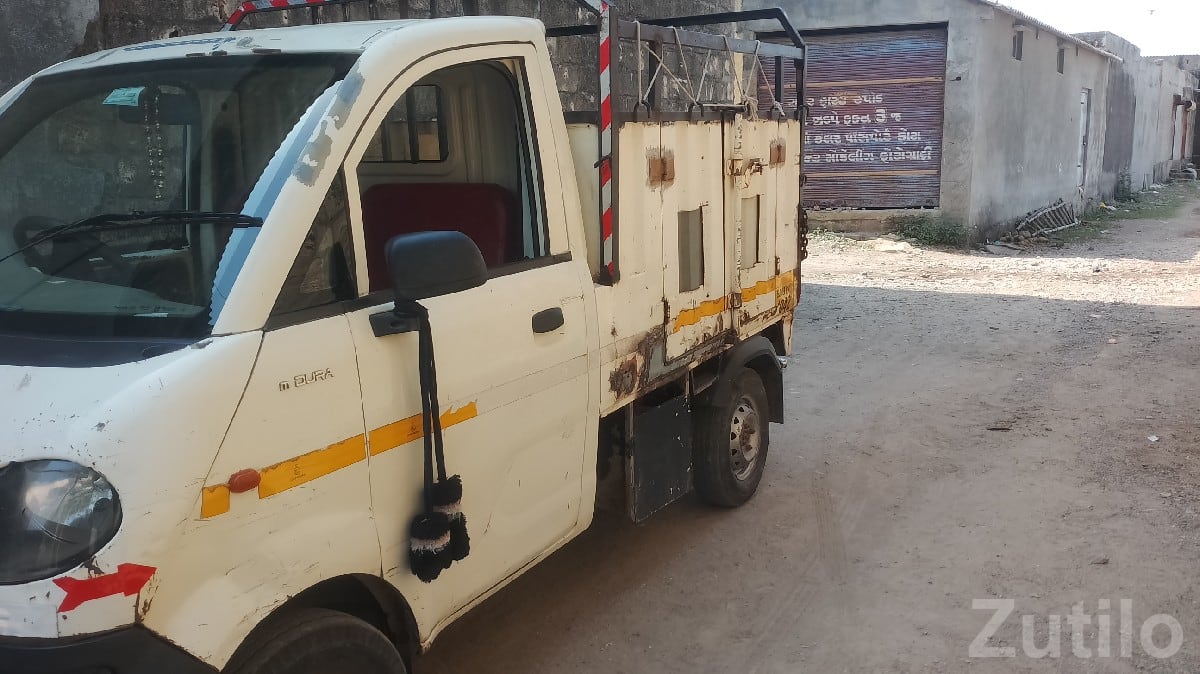 Mahindra Jeeto mini truck 2016 model - Vehicle Rentals - Mangrol - Image 2
