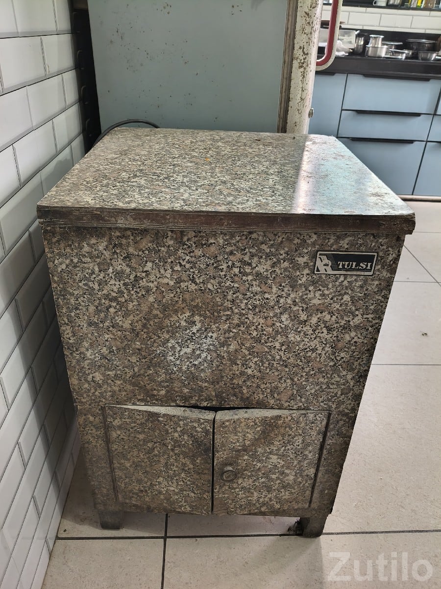 Whirlpool Single Door Fridge for Sale - Refrigerators - Kodinar - Image 2