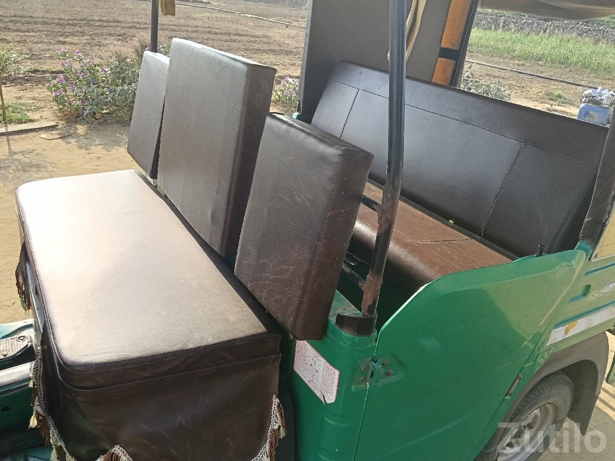 Bajaj Maxima CNG Auto Rickshaw 2020 - ઓટો રિક્ષા - દ્વારકા - Image 2