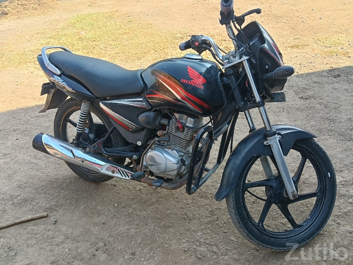 Honda Shine 2009 Black Red Bike - Bikes - Keshod - Image 2