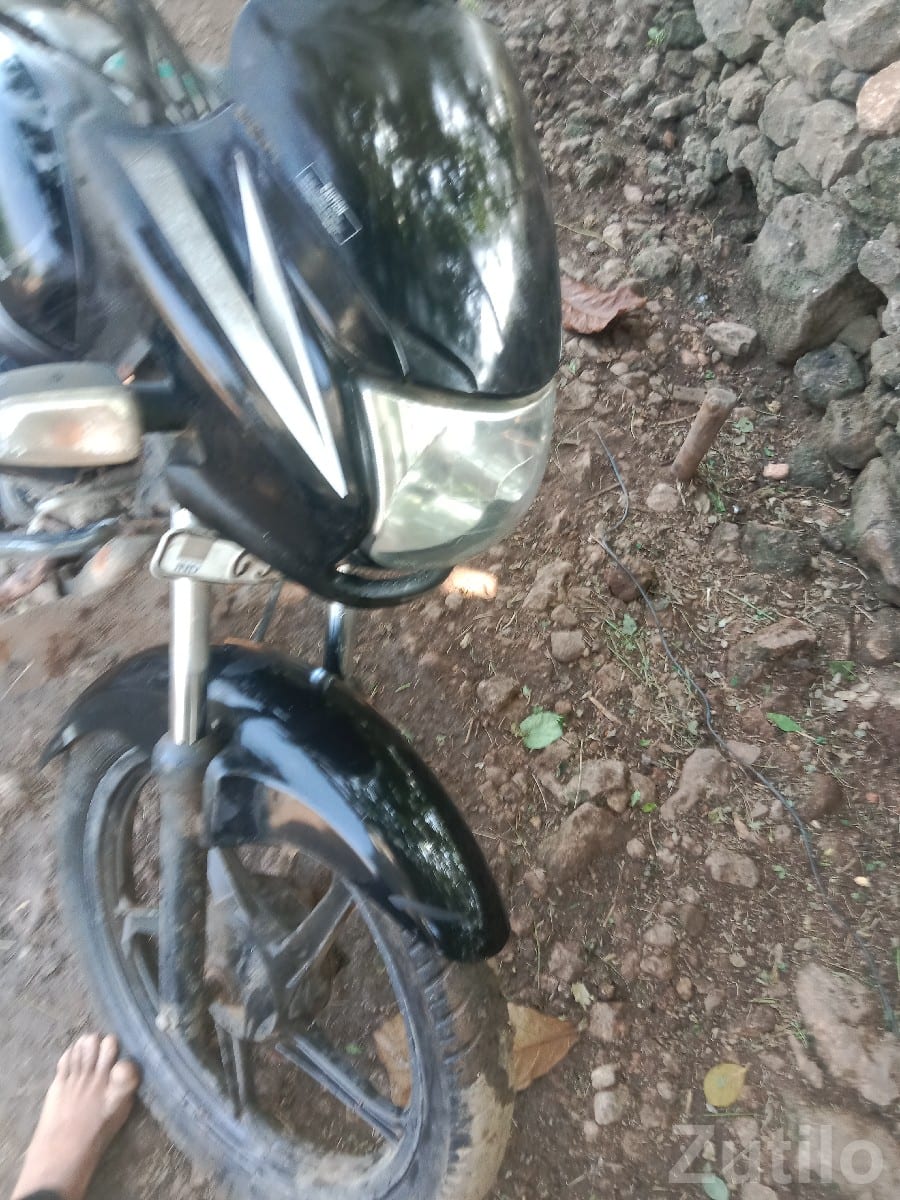 Used 2018 Motorcycle for Sale - Bikes - Mithapur - Image 2