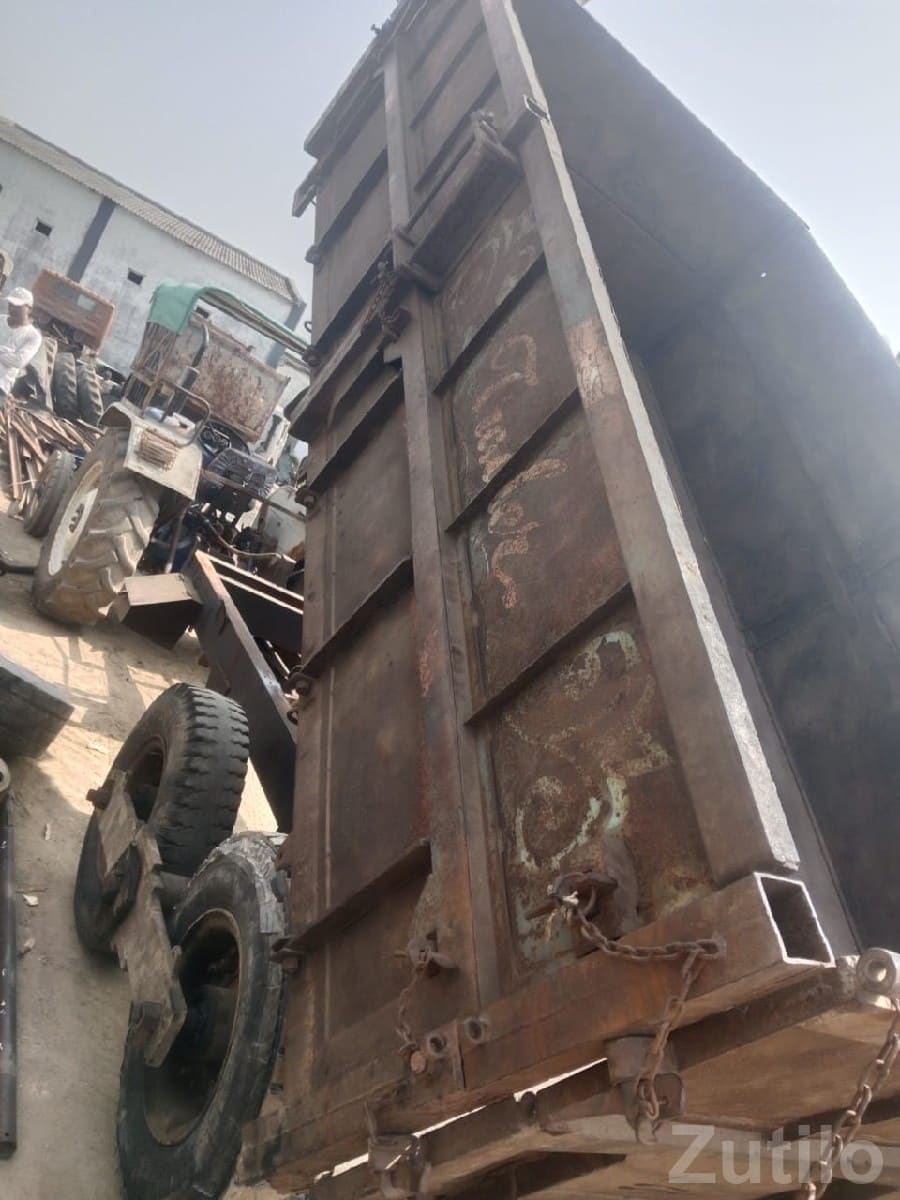 Used Heavy Duty Trailer for Sale - બાંધકામના વાહનો - માંગ્રોળ - Image 2