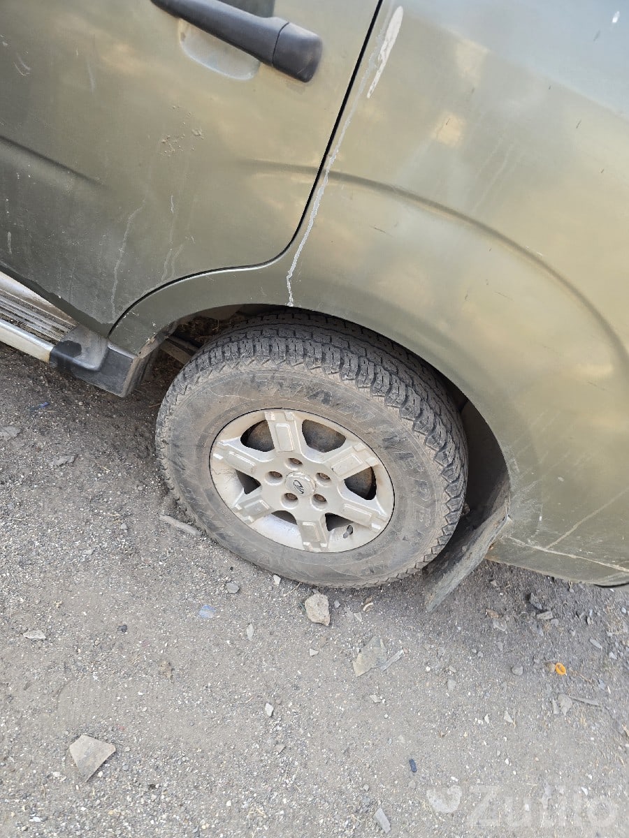 Mahindra Xylo 9 Seater Diesel Car