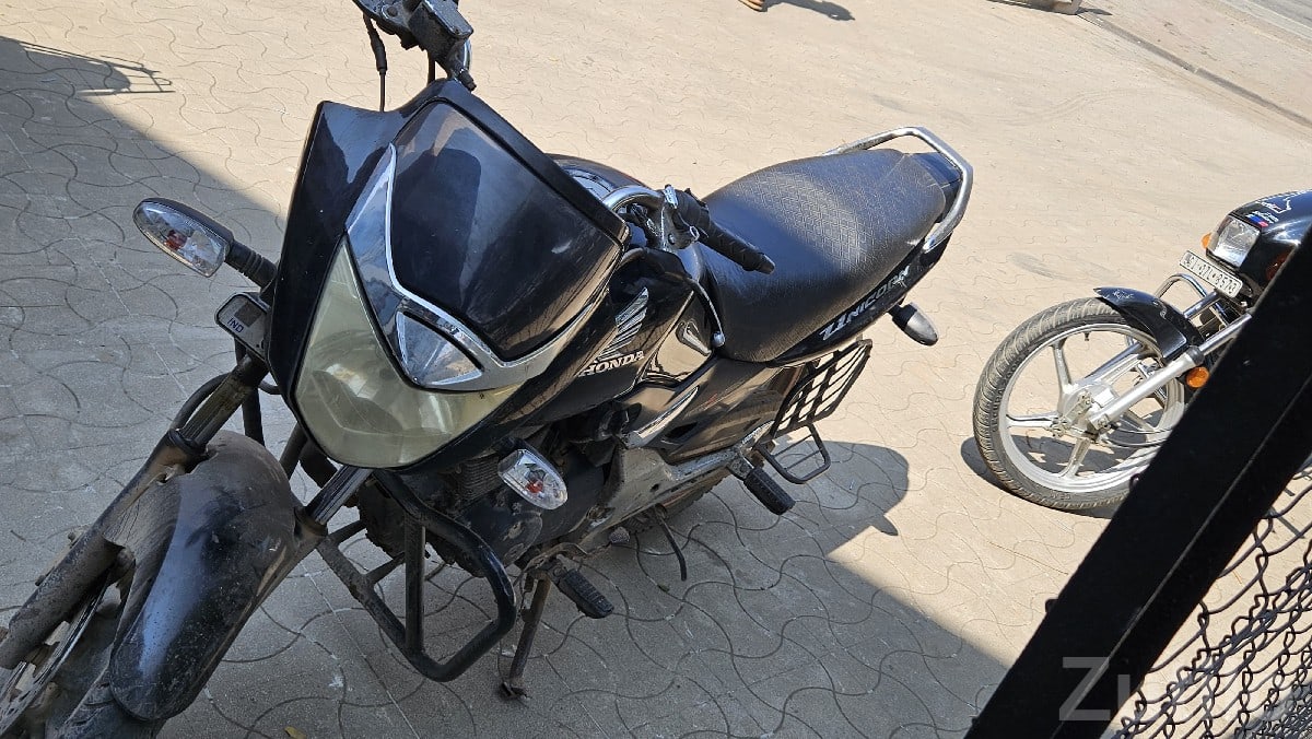 Honda Unicorn 2010 Used Bike for Sale - Bikes - Khambhalia - Image 3