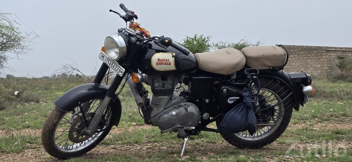 Royal Enfield Classic 350 2019 - Bikes - Kutiyana - Image 3