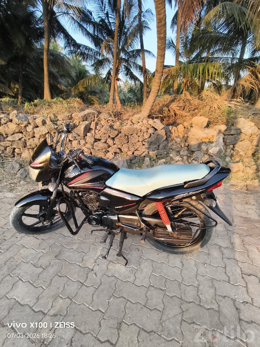 Honda CB Shine 2013 Bike Honda CB Shine 2013 Bike