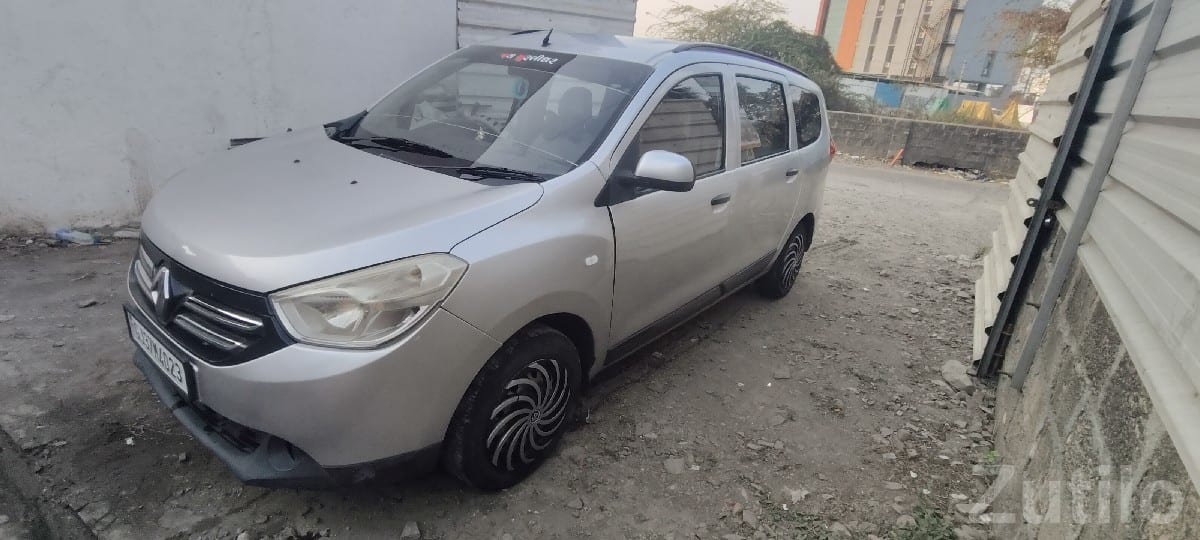 Renault Lodgy Diesel 2015 8 Seater - કાર - કલ્યાણપુર - Image 2