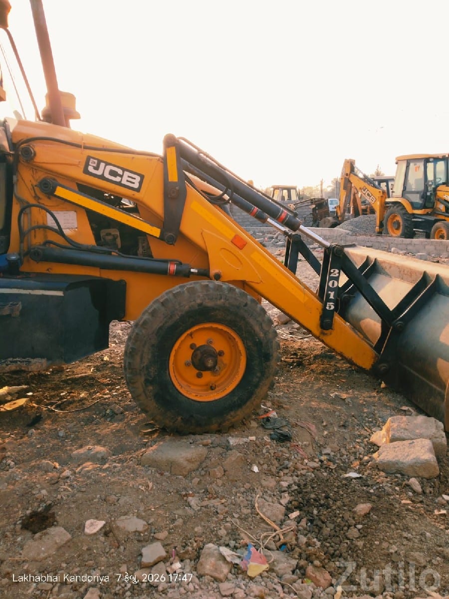2015 JCB Backhoe Loader - બાંધકામના વાહનો - ઢ્રોલ - Image 3