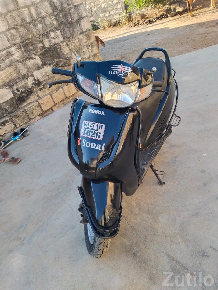 Honda Activa 2014 Scooter - બાઇક્સ - જામજોધપુર - Image 3