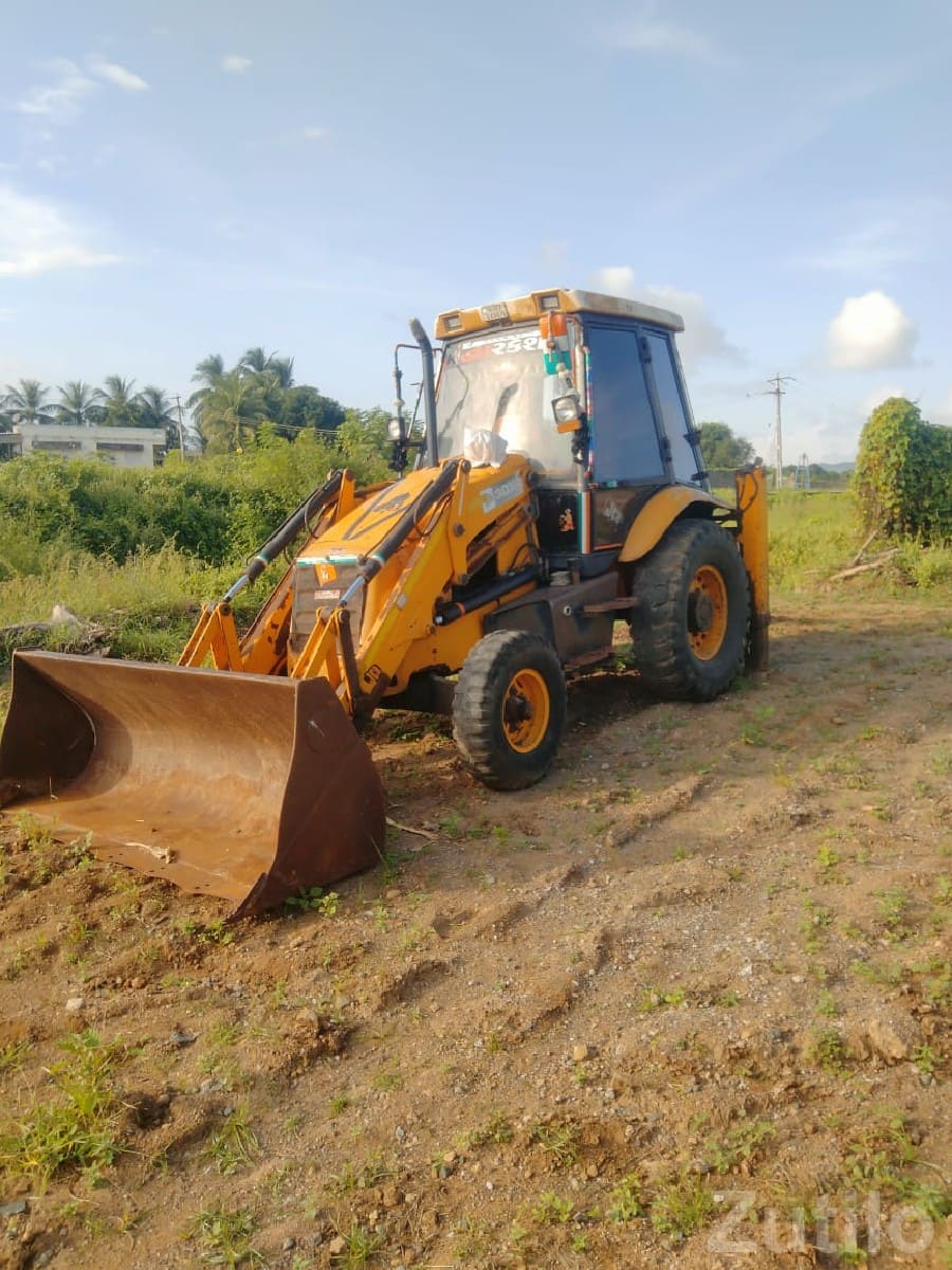 JCB Backhoe Loader 2010 - બાંધકામના વાહનો - રણાવાવ - Image 3