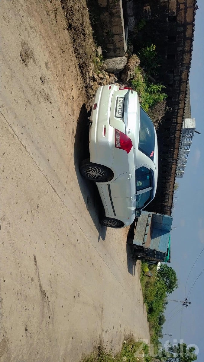 Maruti Suzuki Swift Dzire 2011 Car - કાર - કોડીનાર - Image 3