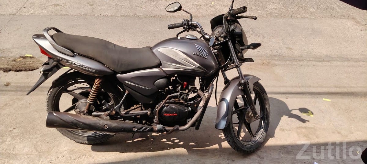 Honda CB Shine 2014 Single Owner Bike