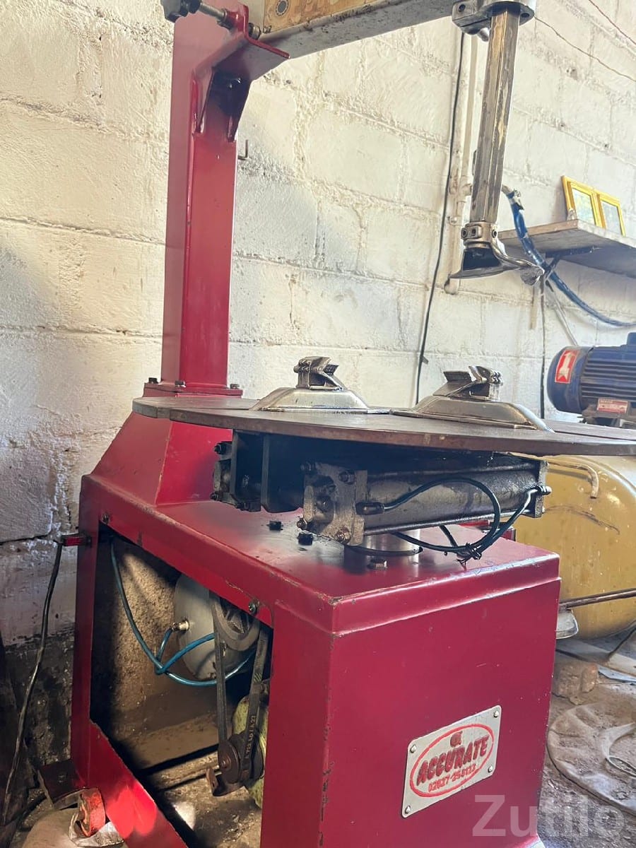 Tyre Changer Machine for Workshop Use - મશીનરી - વંથલી - Image 2