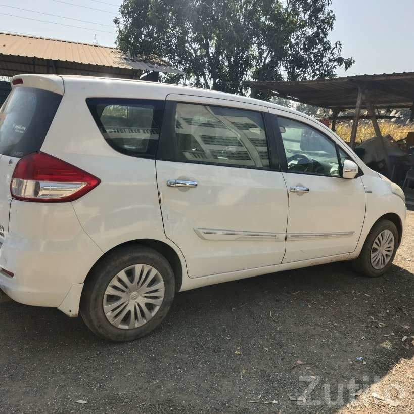 2013 Maruti Suzuki Diesel Car 3rd Owner - કાર - સુરત શહેર - Image 2