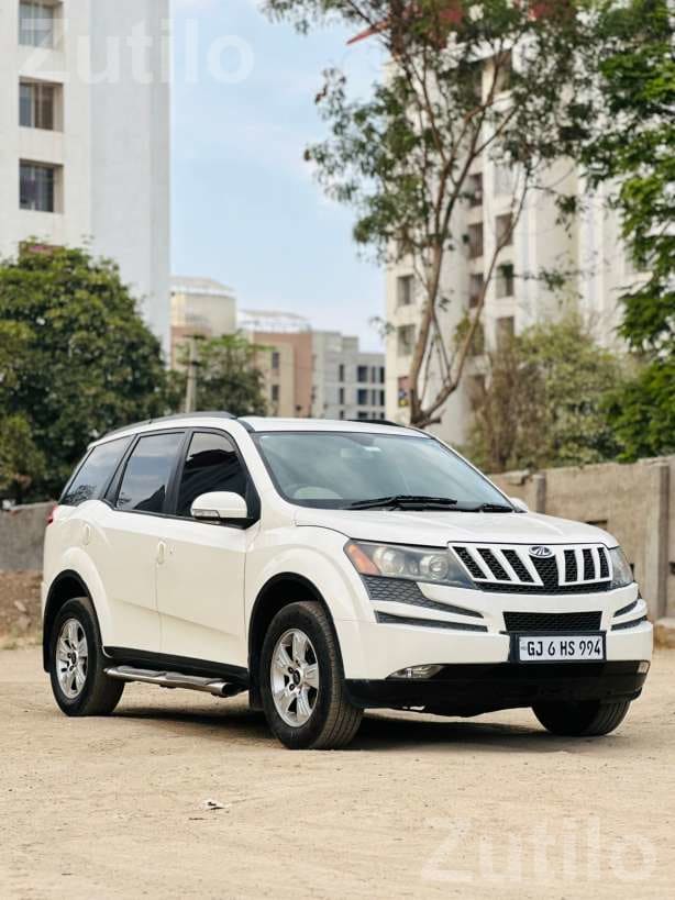Mahindra XUV500 W8 2014 Diesel Manual - કાર - રાજકોટ શહેર - Image 4