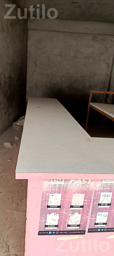 L Shape ReadyMade Garment Shop Table 10x2.5 - ઓફિસ ફર્નિચર - થરાદ - Image 2