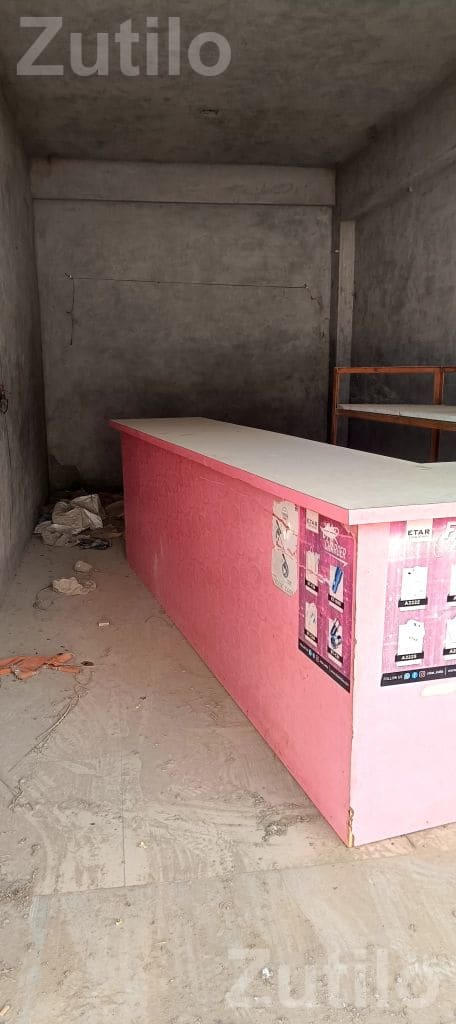 L Shape ReadyMade Garment Shop Table 10x2.5 - ઓફિસ ફર્નિચર - થરાદ - Image 4