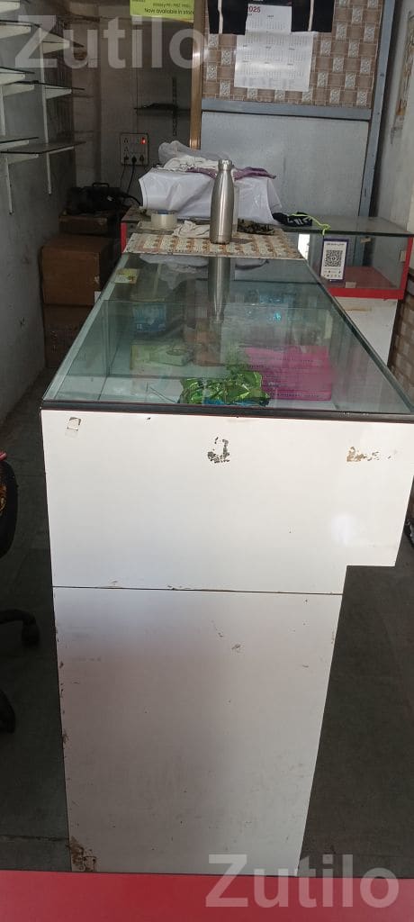 Mobile Shop Counter Table with Glass Top - ઓફિસ ફર્નિચર - દાહોદ - Image 4