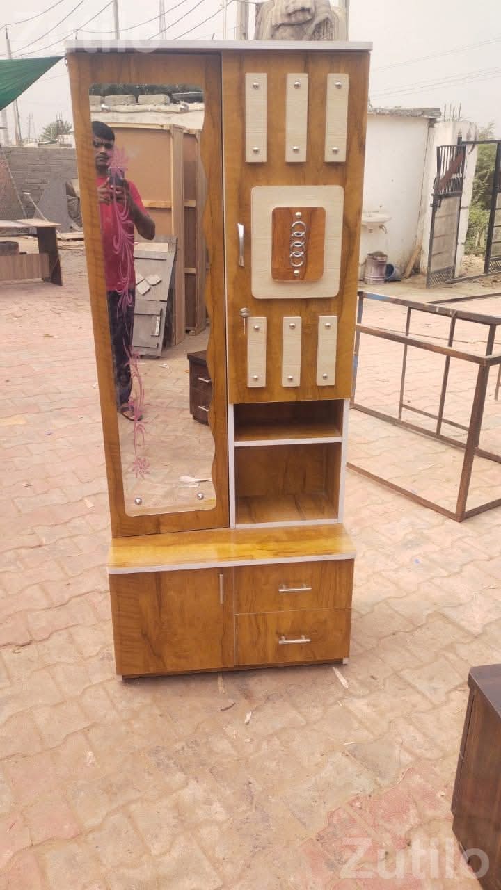Wooden Double Bed Frame with Designer Headboard - પાંખા અને ગાદી - ડીસા - Image 4