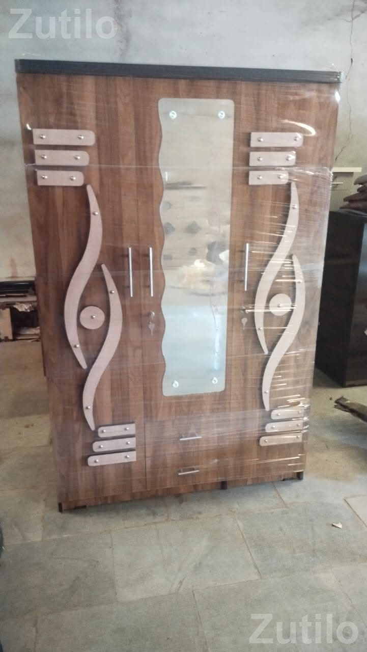 Wooden Double Bed Frame with Designer Headboard - પાંખા અને ગાદી - ડીસા - Image 2