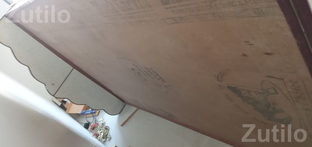 4x6 Wooden Single Bed in Good Condition - પાંખા અને ગાદી - રાજકોટ શહેર - Image 5