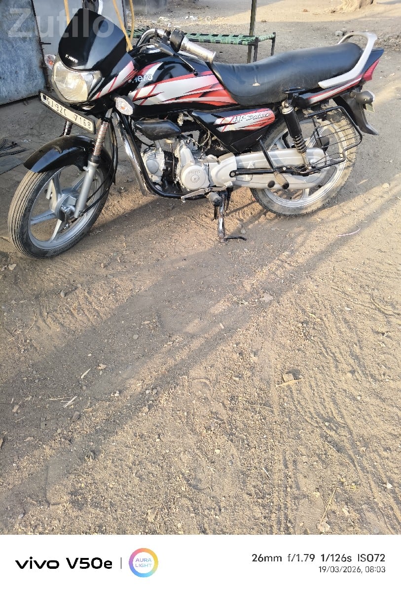 Hero HF Deluxe 2016 Self Start Bike