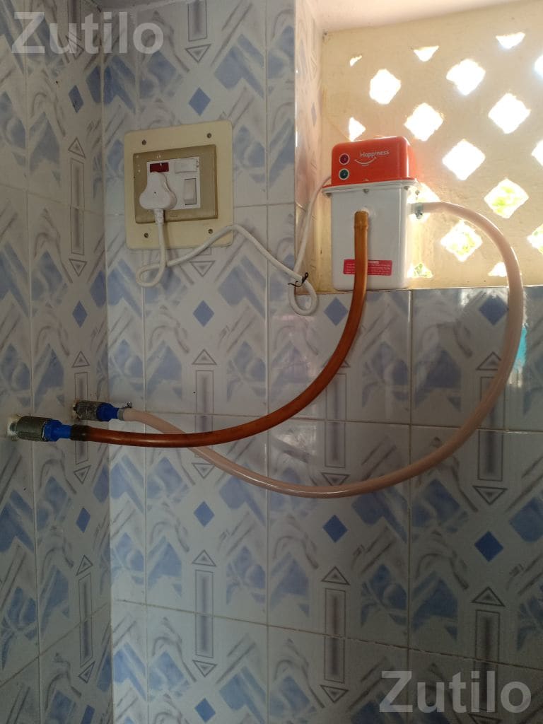 Portable Instant Geyser 3000W Water Heater - Geysers / Water Heaters - Bhavnagar City - Image 2