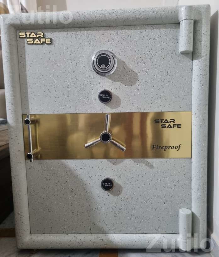 Star Safe Fireproof Locker New - ઓફિસ ફર્નિચર - ગોંડલ - Image 3