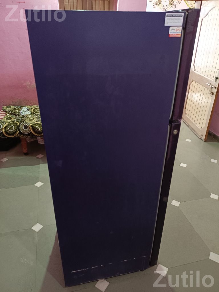 Godrej Eon 261L 3 Star Refrigerator Godrej Eon 261L 3 Star Refrigerator